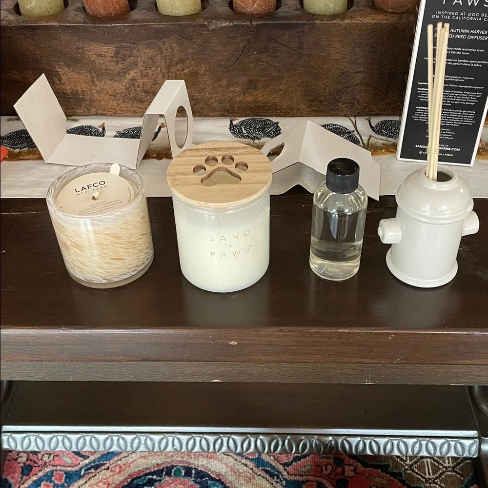 Beautiful Reed Diffuser With 2 Candles